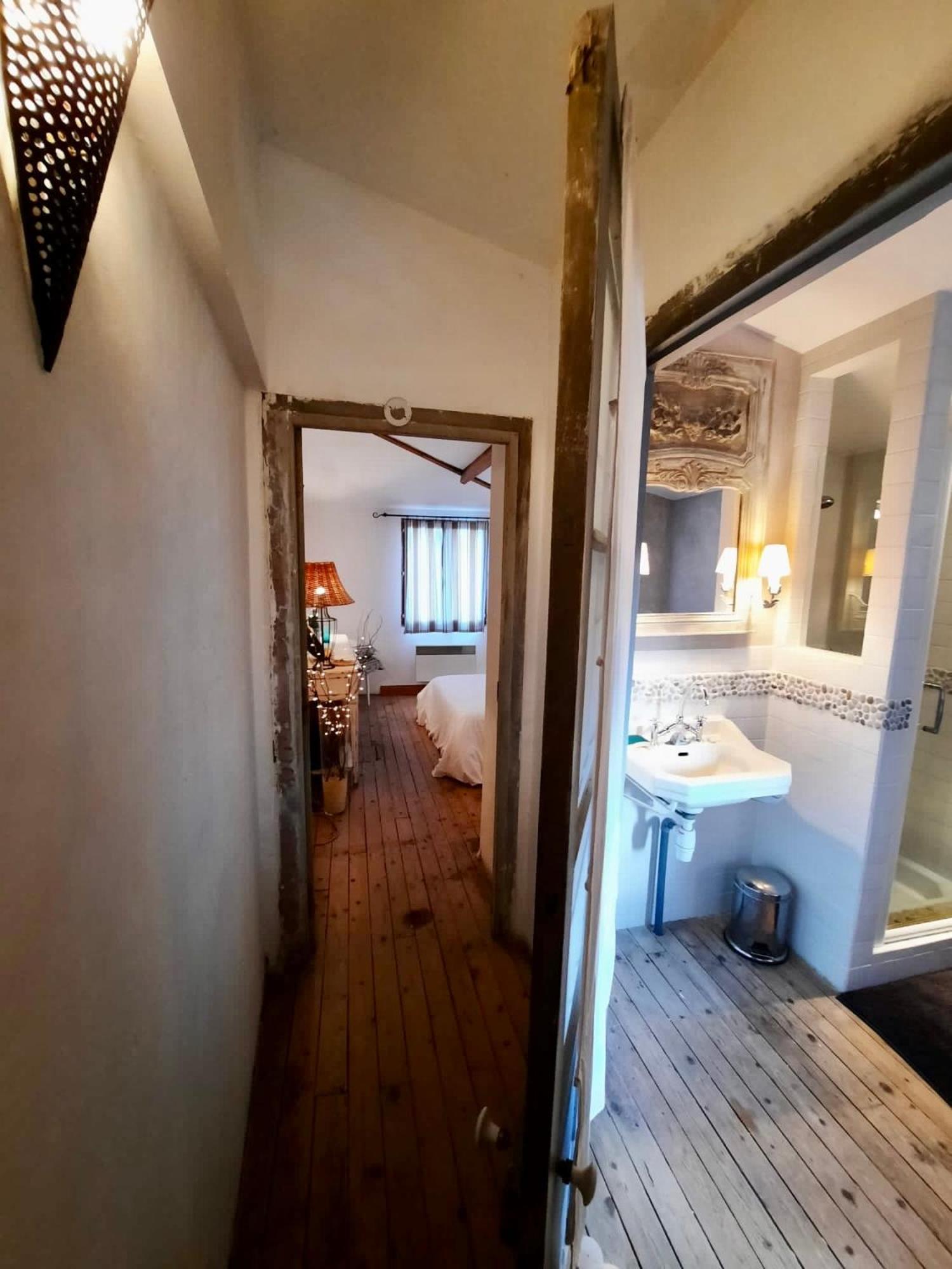 Pierres Et Jardins Bed & Breakfast Senlis  Eksteriør bilde