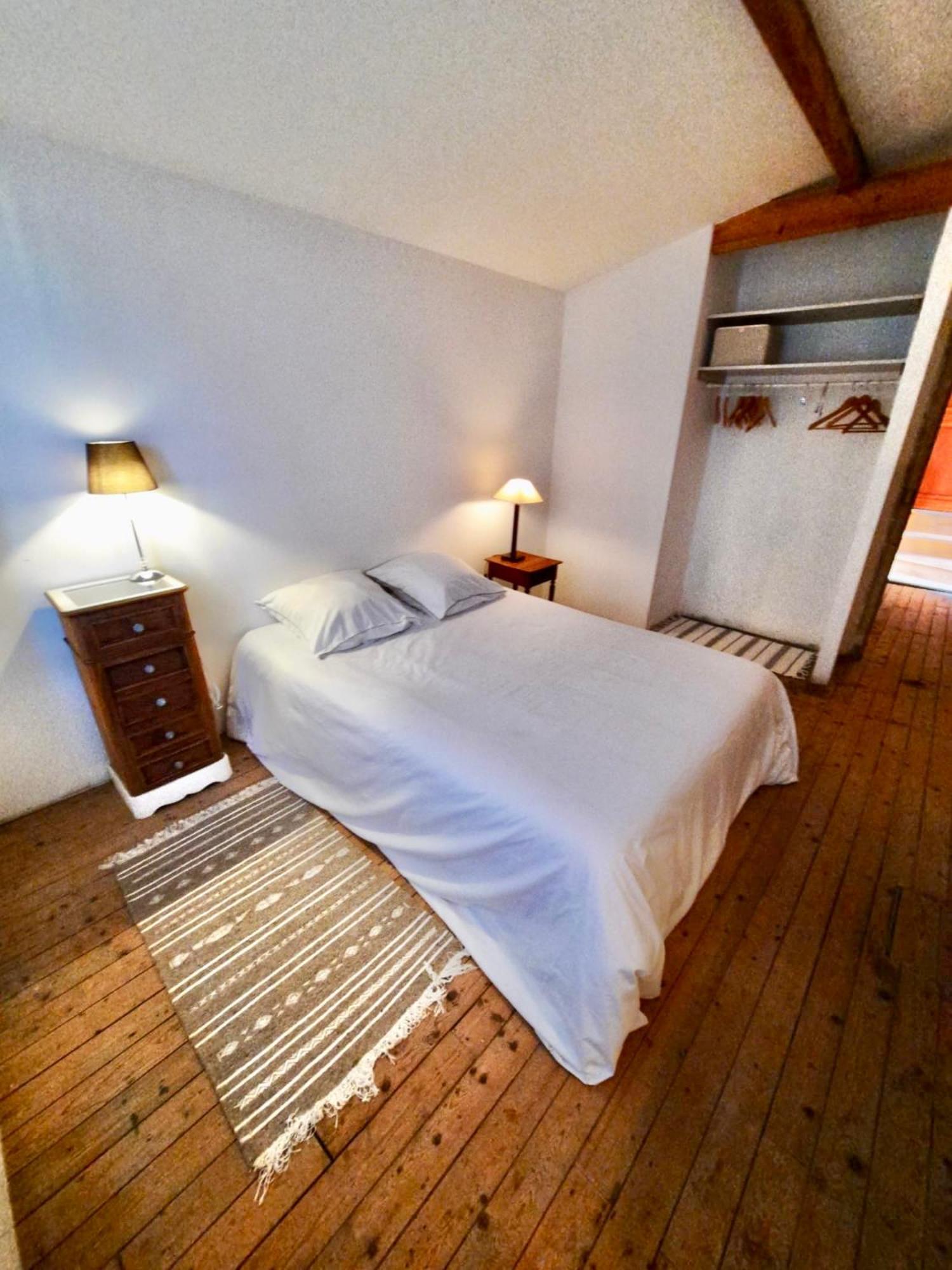 Pierres Et Jardins Bed & Breakfast Senlis  Eksteriør bilde